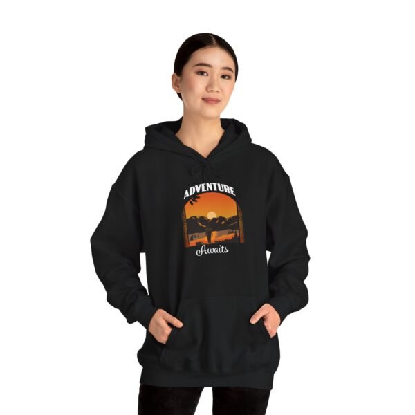 Hiking Adventure Awaits Unisex Heavy Blend™ Hooded Sweatshirt